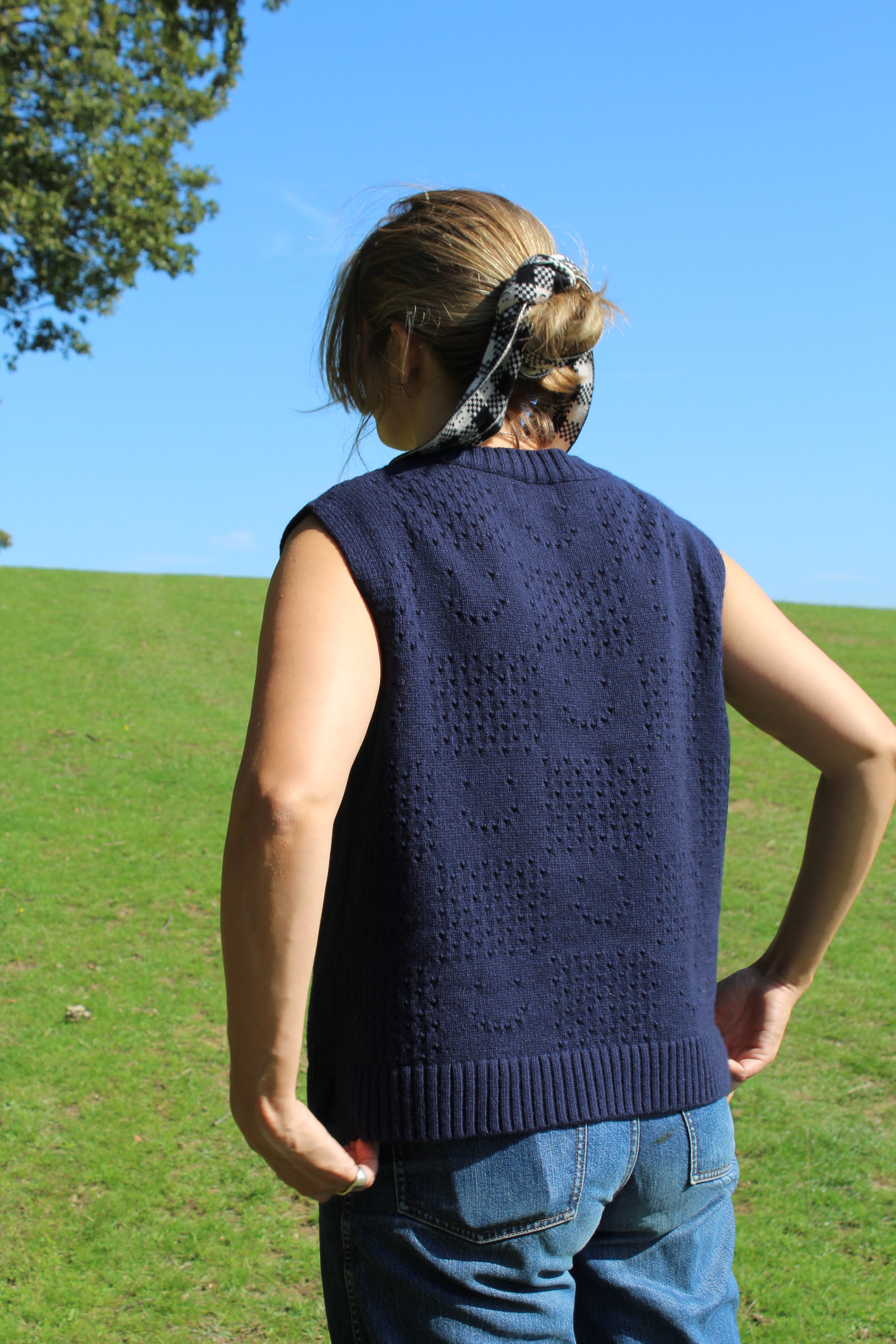 Ready-To-Ship - Happy Tank - Navy