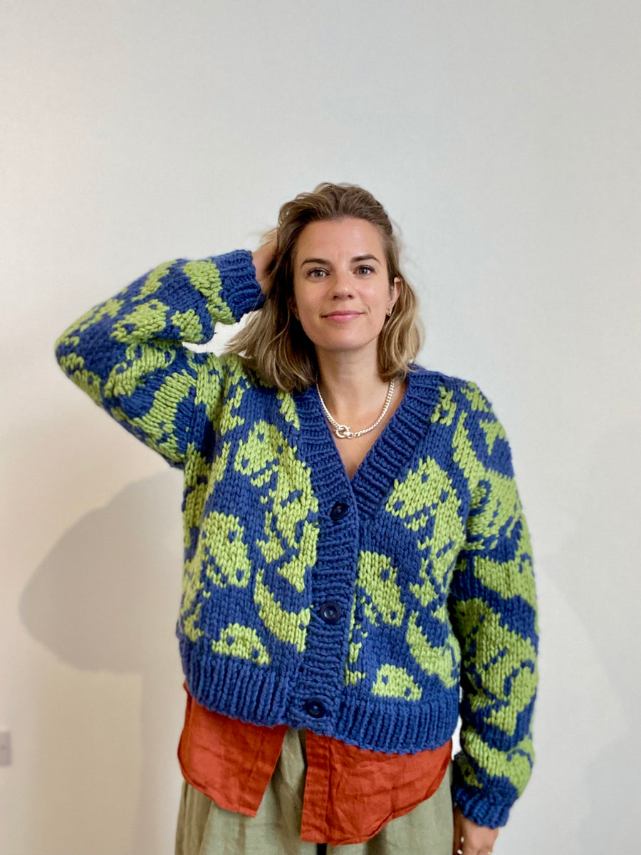 KNIT YOUR OWN CHUNKY T-REX CARDIGAN - Digital Knitting Pattern